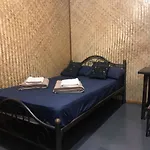 J Giant Hostel